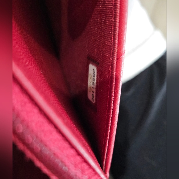 *SOLD* Chanel 19 Wallet On Chain - Picture 7 of 12